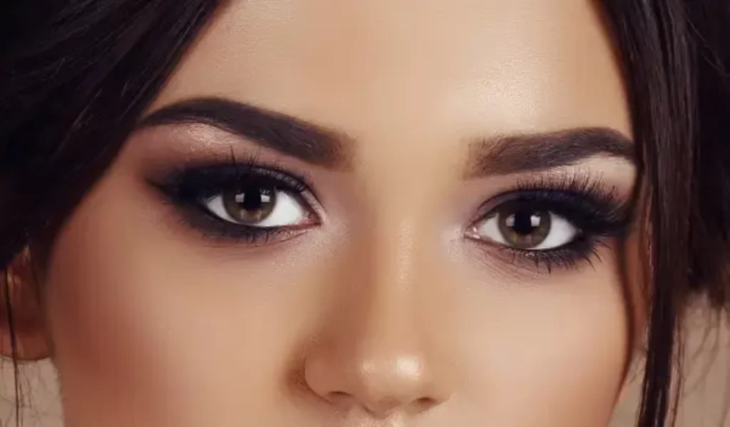 Bold and Smokey makeup looks