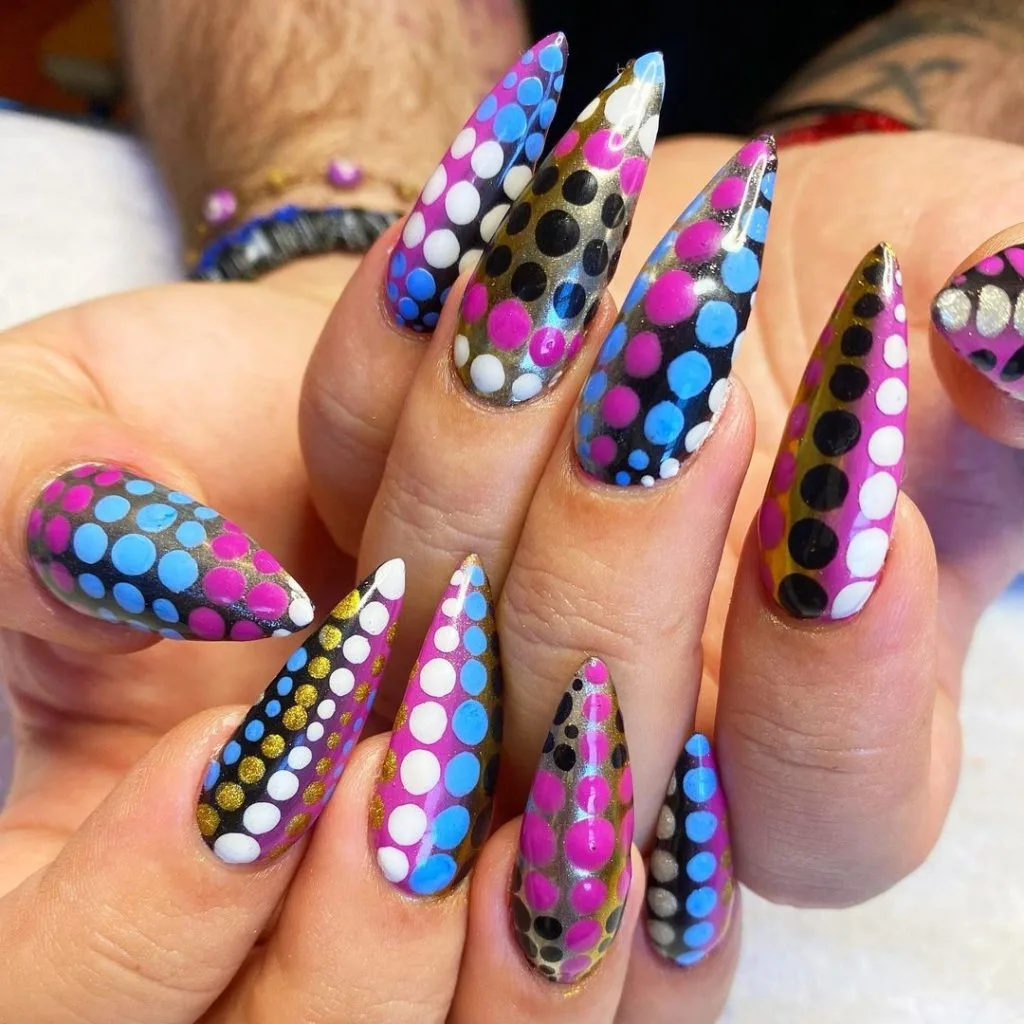 Cyber-dot nails Design